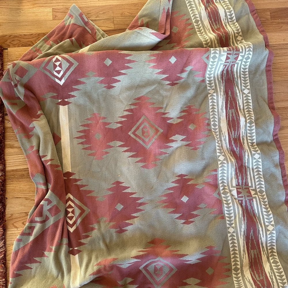 Ralph Lauren White Sands Coral Canyon queen quilt/duvet Southwest
